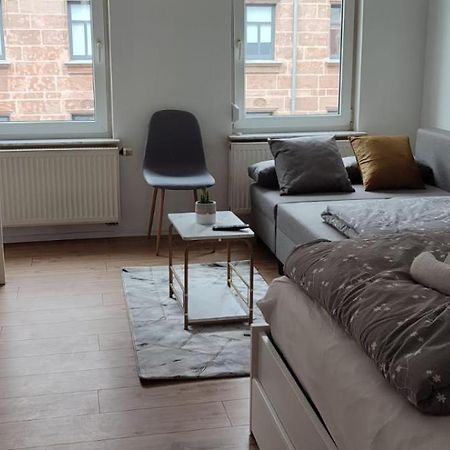 Privatzimmer-2 In Ruhiger Lage 9Min Von Hbh Norymberga Zewnętrze zdjęcie